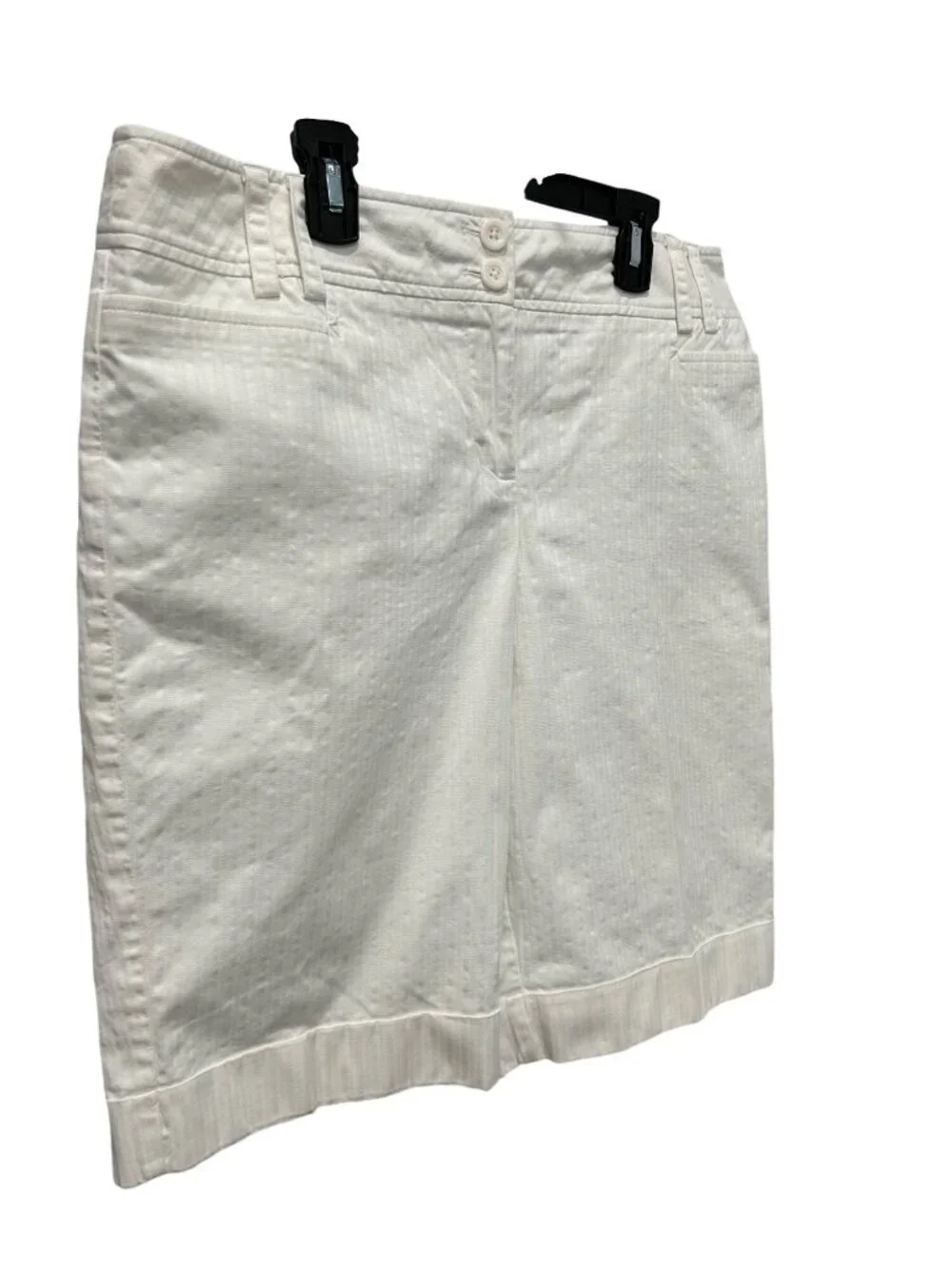 Ann Taylor LOFT Size 12 White Button Close Bermuda Shorts Coastal Beachy